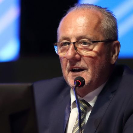 Prof Dr Wolfgang Schaden